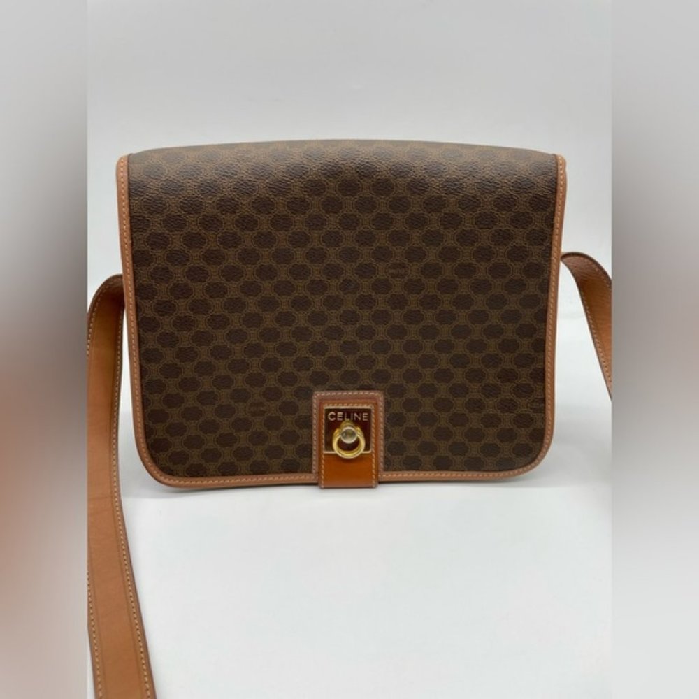 ✨Celine✨Sling✨Bag✨